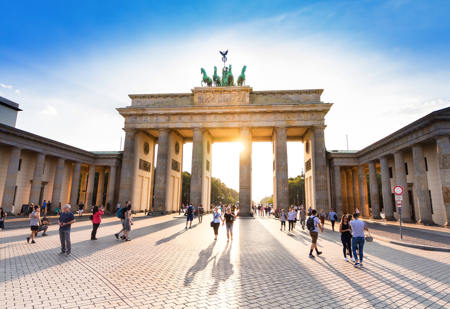 Das Brandenburger Tor ist das Highlight der Stadt.