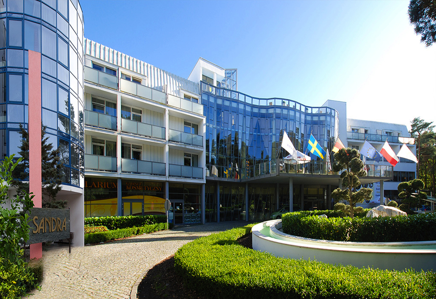 Blick auf das Hotel Sandra Spa in Pogorzelica