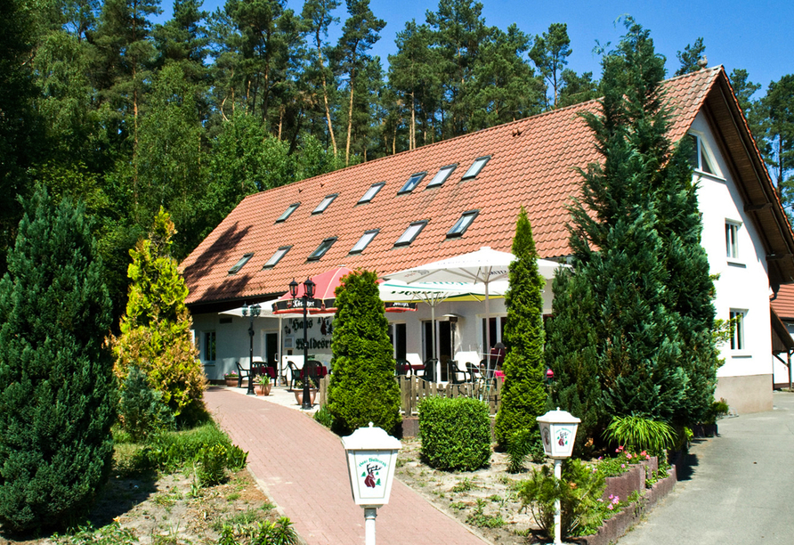 Außenansicht des Hotels Haus Waldesruh 