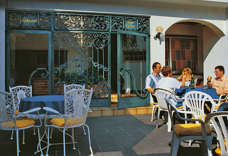 Moselstern Hotel Zum guten Onkel in Bruttig-Fankel Mosel, Terrasse