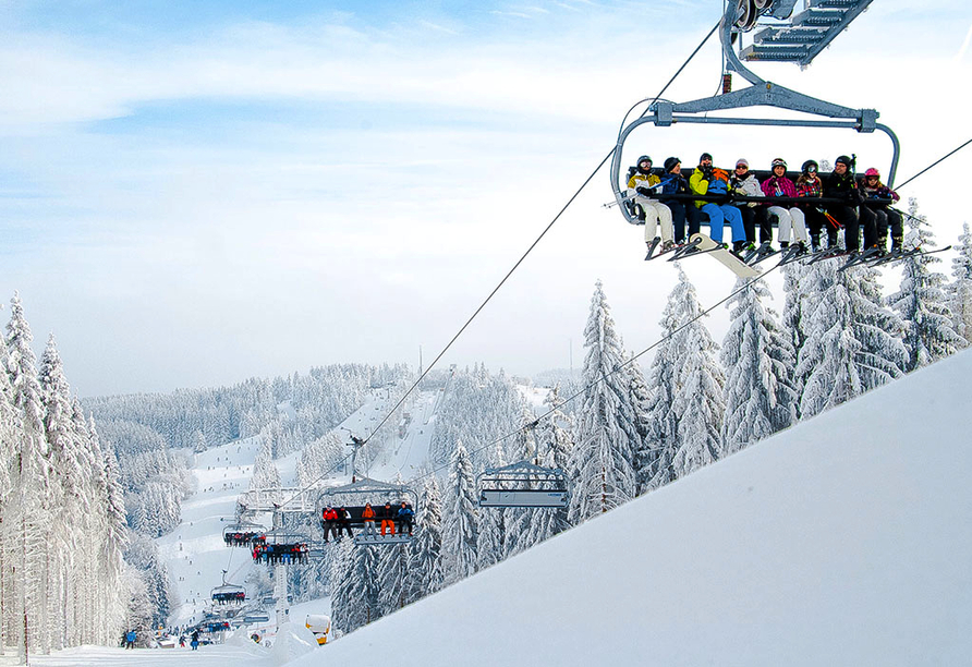 Fahren Sie Ski in der Region Winterberg.