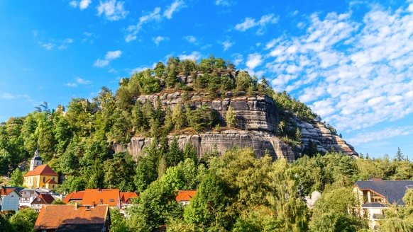 Freuen Sie sich auf Ihren Urlaub in Zittau. Das Ausflugsziel Oybin ist nicht weit entfernt.