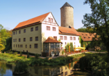 Das malerische Wasserschloss Westerburg erwartet Sie.