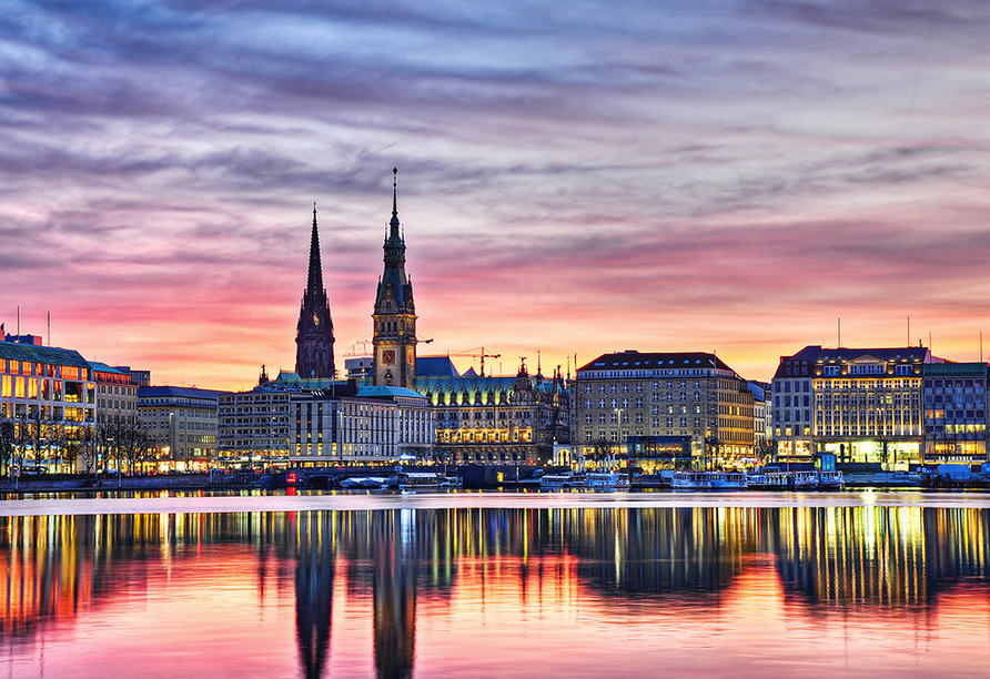 Ein traumhafter Anblick: Hamburg am Abend!