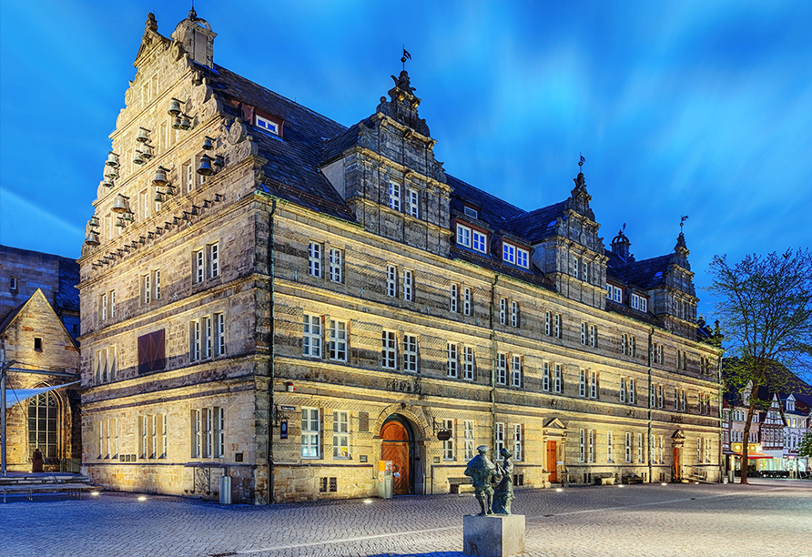 Statten Sie dem historischen Hochzeitshaus einen Besuch ab.