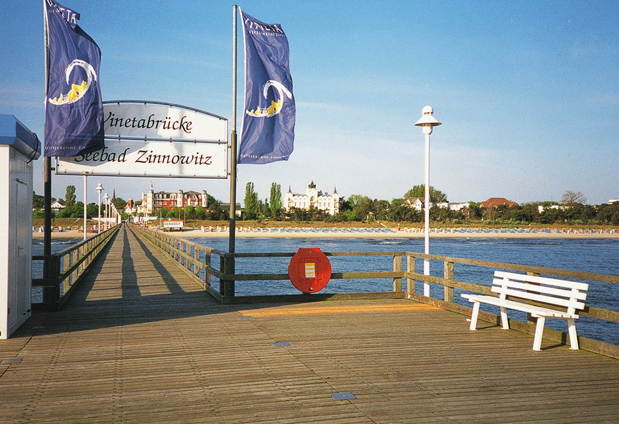 Überschauen Sie das Meer von der Seebrücke in Zinnowitz.