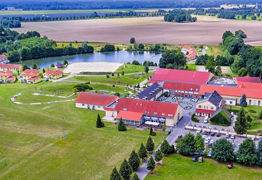 Außenansicht des Sport- & Vital-Resorts Neuer Hennings Hof in Perleberg