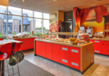 Freuen Sie sich auf das leckere Frühstücksbuffet im Ibis Hotel Lübeck City.