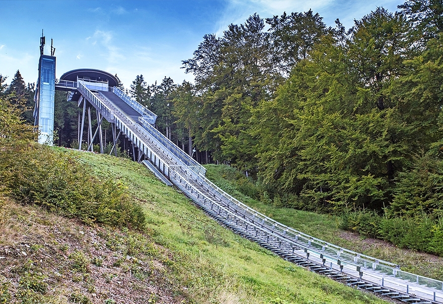 Besuchen Sie die größte Großschanze der Welt in Willingen.