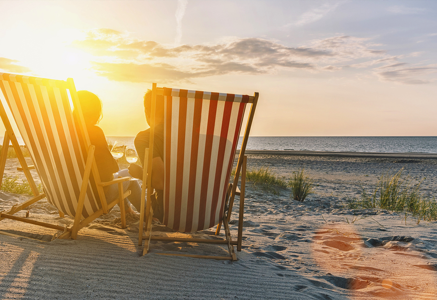 Traumhafte Sonnenuntergänge erwarten Sie am Ostseestrand.