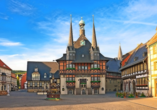 Die Altstadt von Wernigerode lädt zum Erkunden und Verweilen ein.