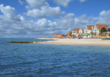 Machen Sie einen Ausflug zur Seepromenade im Ostseebad Laboe.