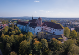 Auch der Kurpark mit Gradierwerk im nahegelegenen Bad Rothenfelde ist einen Besuch wert.