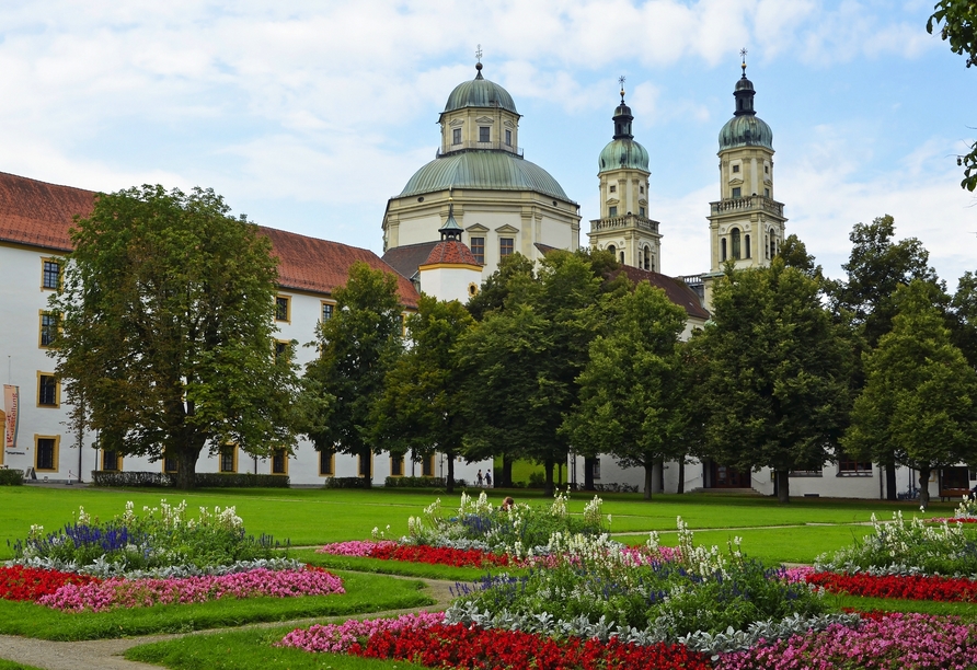 Auch Kempten mit der St. Lorenz Basilika sollten Sie sich nicht entgehen lassen.