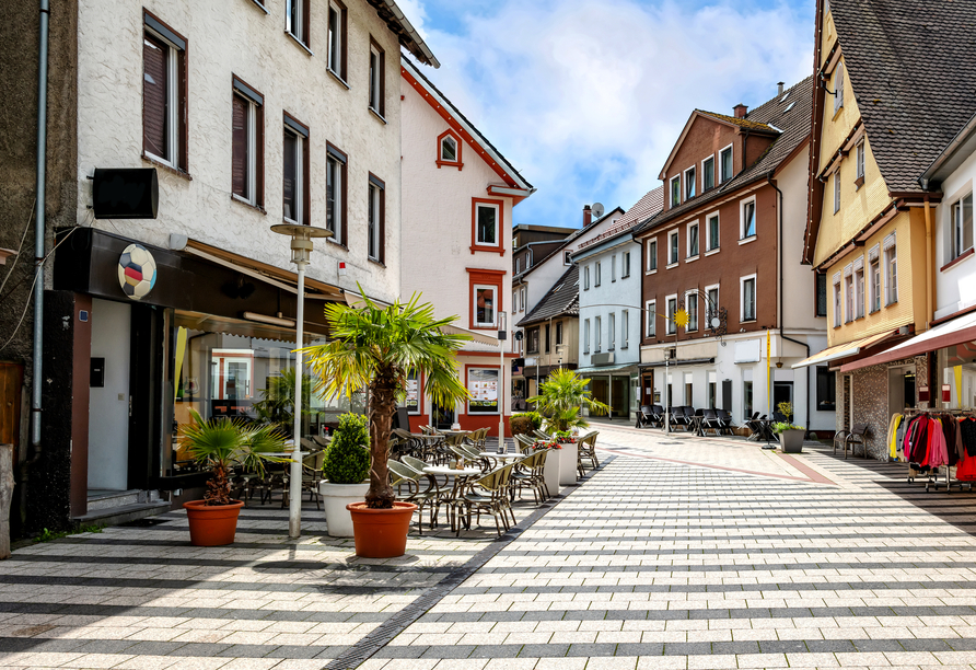 Das Zentrum von Bad Wildbad lädt zum Schlendern ein.