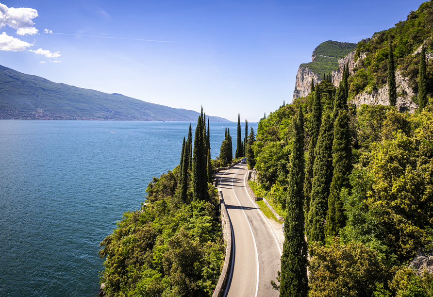 Machen Sie Ausflüge um den Gardasee.