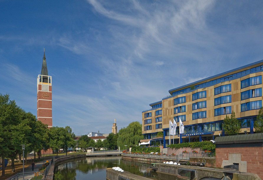 Die Lage an den Flussauen von Enz und Nagold ist einmalig.