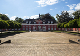 Erkunden Sie Oberhausen – das Schloss Oberhausen beherbergt ein interessantes Museum und zahlreiche Galerien.