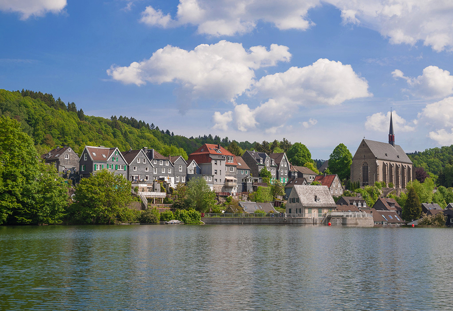 Zauberhafte kleine Ortschaften erwarten Sie entlang der Wupper.