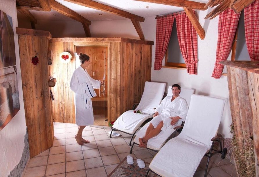 Im Wellnessbereich des Hotels Alpenkönigin können Sie den Alltag hinter sich lassen.