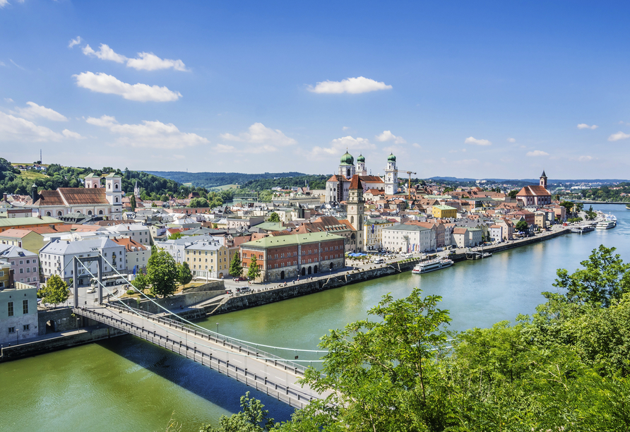 Nutzen Sie die Gelegenheit, um die schöne Stadt Passau zu besuchen.