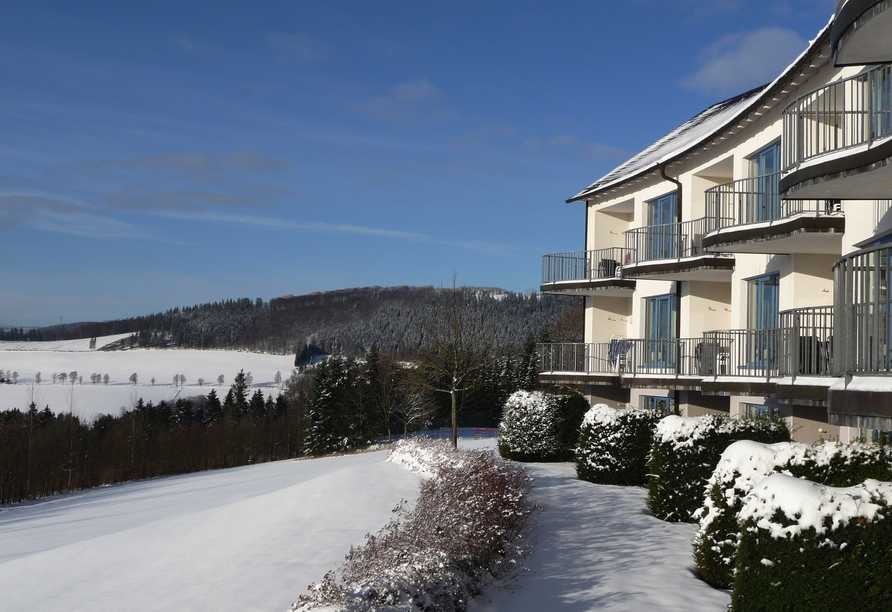 Im Winter bezaubert die Region mit einer glitzernden Schneelandschaft.