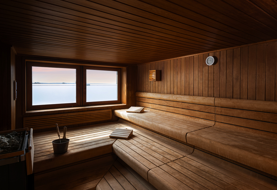 In der Finnischen Sauna des Hotels kommen Sie ins Schwitzen.