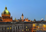 Panoramaansicht von Leipzig am Abend