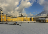 Das Karlsruher Schloss im Winter