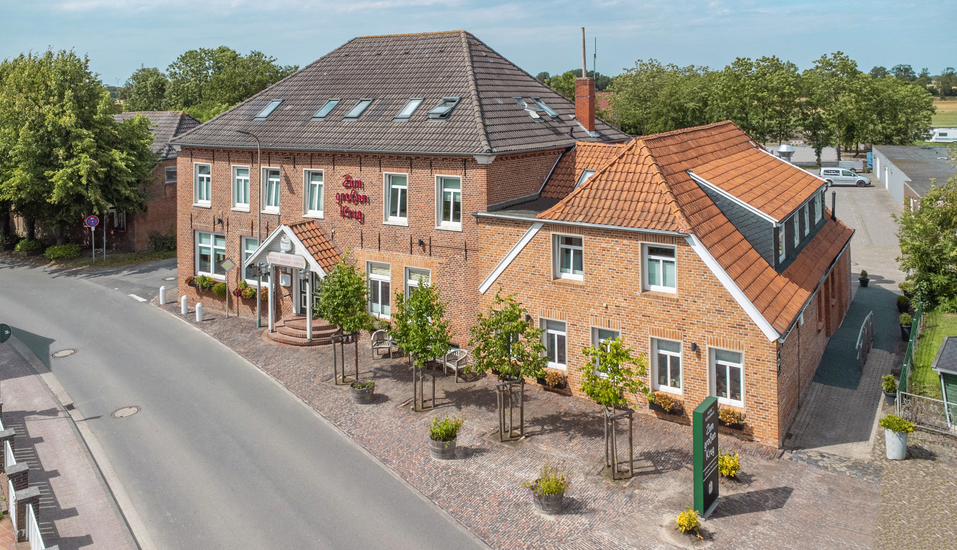 Herzlich willkommen im Hotel zum großen Krug im Warfendorf Wirdum.