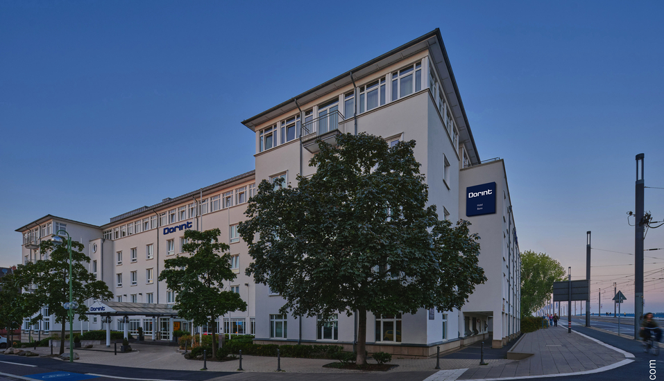 Außenansicht auf das Dorint Hotel Bonn