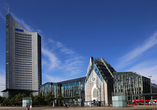 Auf dem Augustusplatz befindet sich das City-Hochhaus mit der Aussichtsplattform.