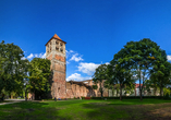 Statten Sie der Stiftsruine in Bad Hersfeld einen Besuch ab.