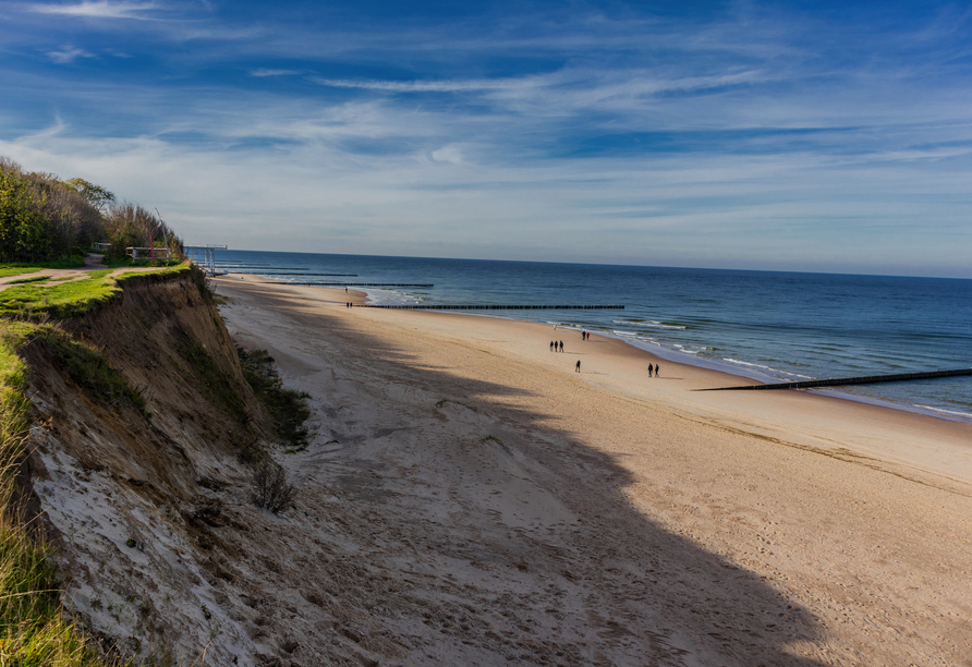 Die Polnische Ostsee fasziniert mit atemberaubender Natur und weißen Sandstränden.