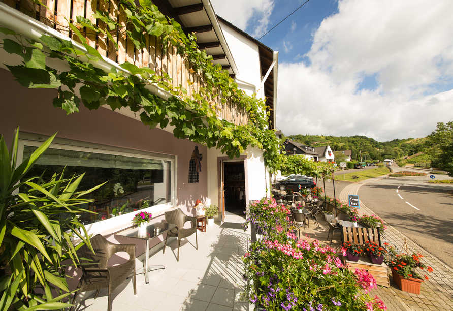 Terrasse vom Hotel Emmerich Winningen