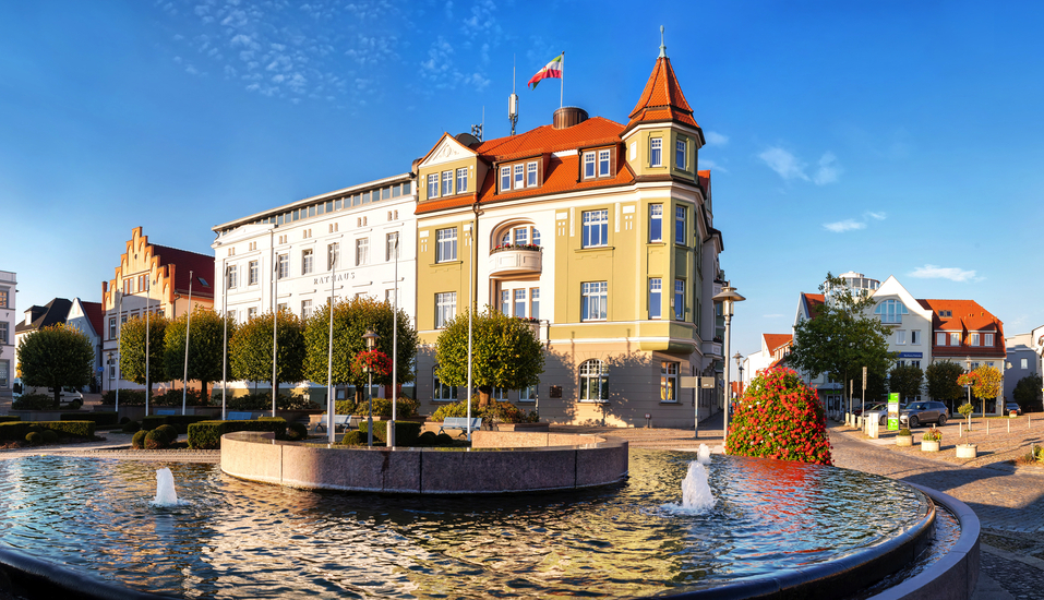 Besuchen Sie die Innenstadt von Bergen auf Rügen.“