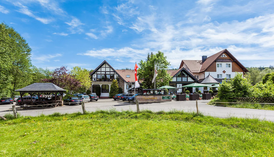 Herzlich willkommen im Hotel Landgasthof Hessenmühle!