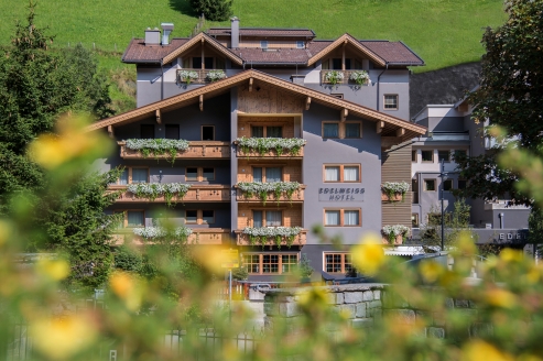 Herzlich willkommen im Hotel Edelweiss in Gerlos.