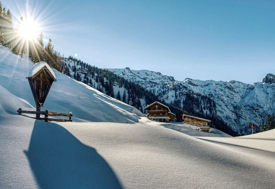 Lassen Sie sich von der Schneelandschaft verzaubern.