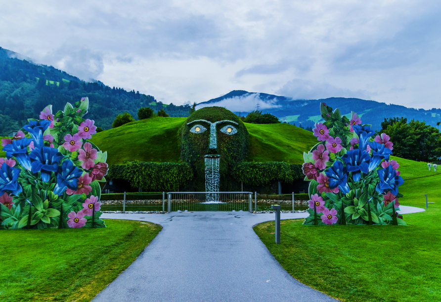 Die Swarovski Kristallwelten sind ebenso ein faszinierendes Ausflugsziel.