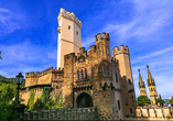 Das Schloss Stolzenfels liegt unweit von Koblenz und ist ein gern besichtigtes Ausflugsziel.