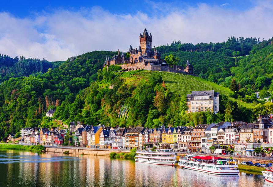 Besichtigen Sie bei einem Tagesausflug das romantisch gelegene Cochem.