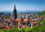 Statten Sie dem Münster in Freiburg einen Besuch ab!