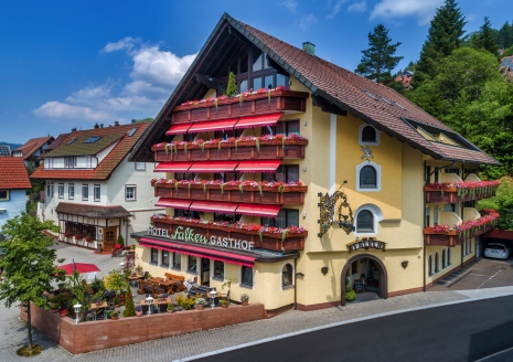 Freuen Sie sich auf einen unvergesslichen Urlaub im Hotel Falken im Schwarzwald!