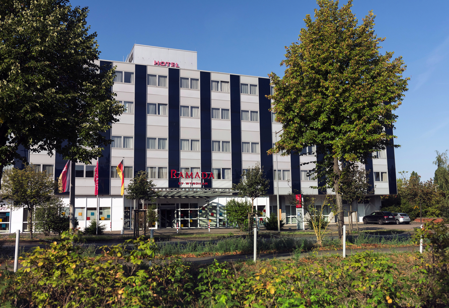 Außenansicht des Ramada by Wyndham Hannover