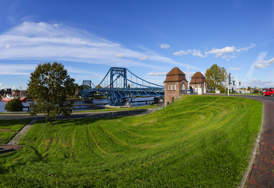 Die Kaiser-Wilhelm-Brücke in Wilhelmshaven