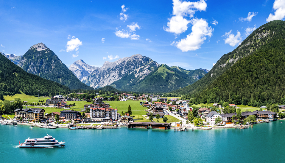 Erleben Sie die atemberaubende Landschaft rund um den Achensee.