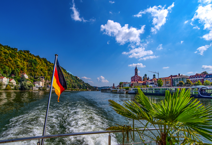 Wie wäre es mit einer Bootsfahrt in Passau?