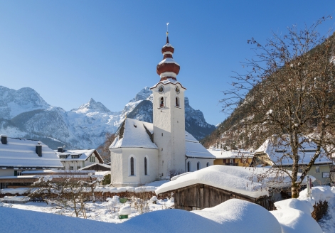 Ihr idyllischer Urlaubsort Lofer in winterlicher Kulisse.