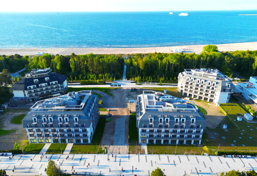 Ihr Hotel liegt direkt am Sandstrand der Ostsee.